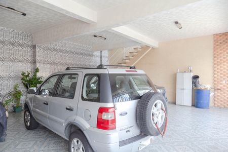 Casa à venda com 300m², 4 quartos e 4 vagasGaragem