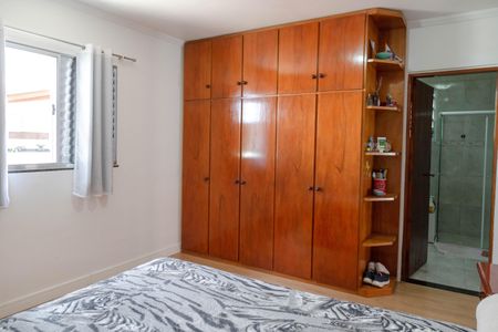 Casa à venda com 300m², 4 quartos e 4 vagasQuarto 4 suíte 