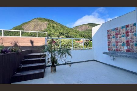 Apartamento à venda com 2 quartos, 88m² em Itaipu, Niterói