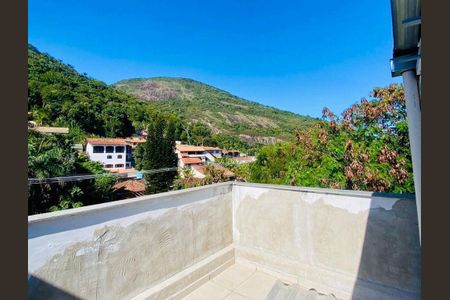 Apartamento à venda com 2 quartos, 88m² em Itaipu, Niterói