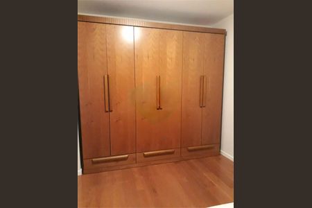 Casa à venda com 4 quartos, 180m² em Parque Mandaqui, São Paulo