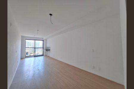 Sala/Quarto  de apartamento à venda com 1 quarto, 27m² em Centro, Rio de Janeiro