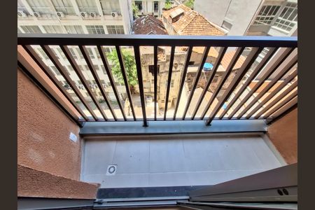 Varanda  de apartamento à venda com 1 quarto, 27m² em Centro, Rio de Janeiro