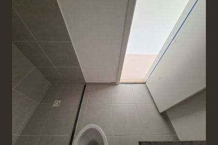 Banheiro  de apartamento à venda com 1 quarto, 27m² em Centro, Rio de Janeiro