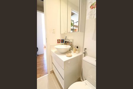 Apartamento para alugar com 120m², 2 quartos e 2 vagas Apartamento para alugar com 120m², 2 quartos e 2 vagasBanheiro