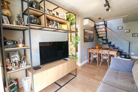 Apartamento para alugar com 120m², 2 quartos e 2 vagas Apartamento para alugar com 120m², 2 quartos e 2 vagasSala