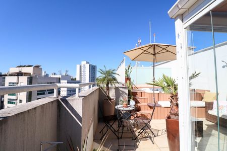 Apartamento para alugar com 120m², 2 quartos e 2 vagas Apartamento para alugar com 120m², 2 quartos e 2 vagasÁrea de lazer