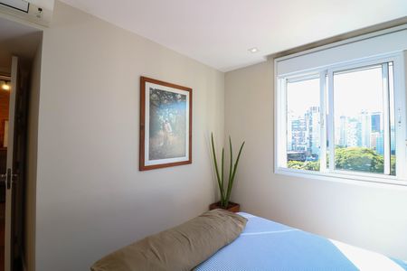 Apartamento para alugar com 120m², 2 quartos e 2 vagas Apartamento para alugar com 120m², 2 quartos e 2 vagasQuarto 2 Suíte