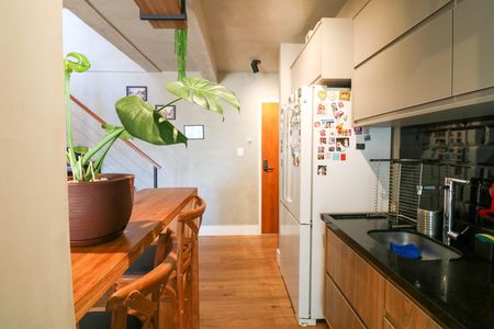 Apartamento para alugar com 120m², 2 quartos e 2 vagas Apartamento para alugar com 120m², 2 quartos e 2 vagasCozinha