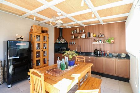 Apartamento para alugar com 120m², 2 quartos e 2 vagas Apartamento para alugar com 120m², 2 quartos e 2 vagasÁrea de lazer