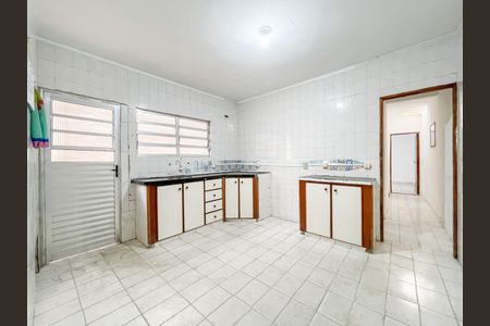 Casa para alugar com 125m², 2 quartos e 1 vagaCozinha