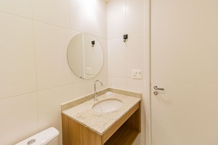 Banheiro de kitnet/studio para alugar com 1 quarto, 27m² em Brooklin, São Paulo