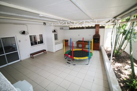 Apartamento à venda com 60m², 3 quartos e 1 vagaÁrea comum - Salão de festas