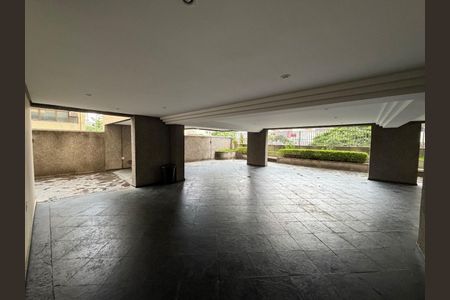 Apartamento à venda com 60m², 2 quartos e sem vagaÁrea livre e coberta