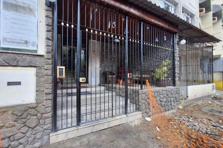 Apartamento à venda com 65m², 2 quartos e 1 vagaFachada