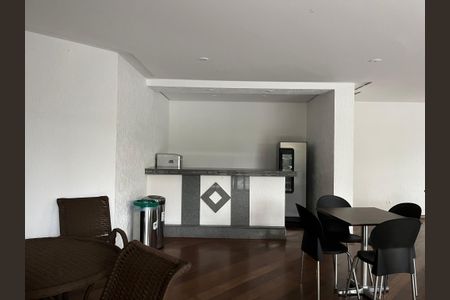 Apartamento à venda com 98m², 3 quartos e 2 vagasÁrea comum - Salão de festas