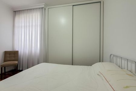 Apartamento à venda com 100m², 3 quartos e 1 vagaQuarto 1