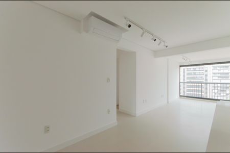 Apartamento para alugar com 68m², 2 quartos e 1 vaga Apartamento para alugar com 68m², 2 quartos e 1 vagaSala