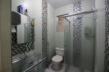 Casa à venda com 175m², 3 quartos e 2 vagasBanheiro Social 2