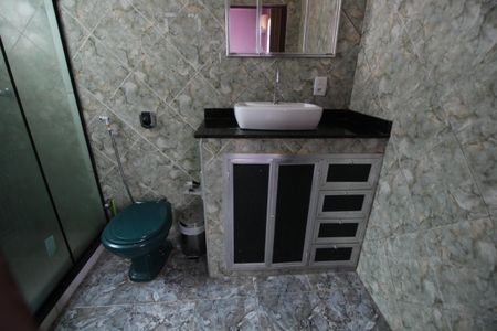 Casa à venda com 175m², 3 quartos e 2 vagasQuarto 3 - Suíte