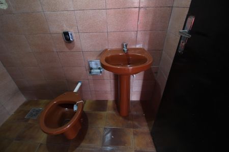 Casa à venda com 175m², 3 quartos e 2 vagasLavabo