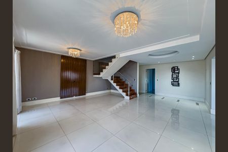 Apartamento à venda com 3 quartos, 282m² em Vila Assunção, Santo André