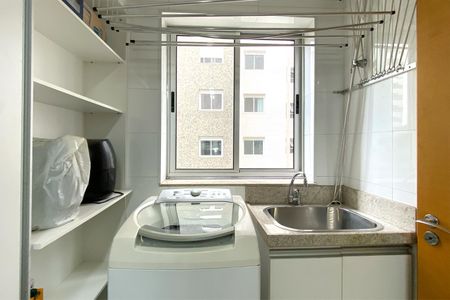 Apartamento à venda com 65m², 2 quartos e 2 vagasÁrea de Serviço