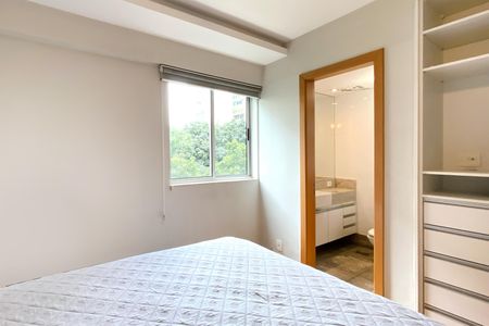 Apartamento à venda com 65m², 2 quartos e 2 vagasSuite 1