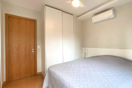 Suite 1 de apartamento à venda com 2 quartos, 65m² em Funcionários, Belo Horizonte