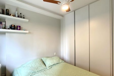 Apartamento à venda com 65m², 2 quartos e 2 vagasQuarto 2