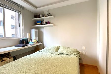Apartamento à venda com 65m², 2 quartos e 2 vagasQuarto 2