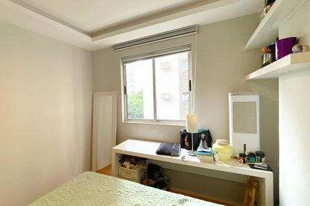 Apartamento à venda com 65m², 2 quartos e 2 vagasQuarto 2