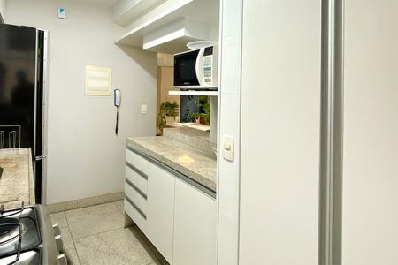 Apartamento à venda com 65m², 2 quartos e 2 vagasCozinha