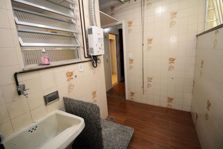 Apartamento para alugar com 73m², 2 quartos e 1 vagaÁrea de Serviço