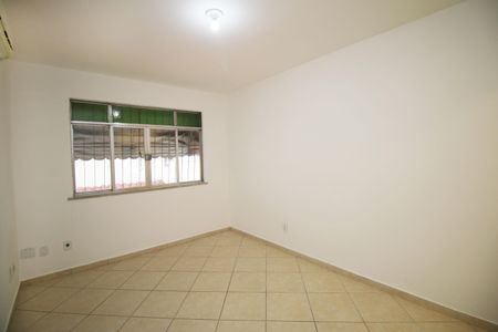 Apartamento para alugar com 73m², 2 quartos e 1 vagaSala
