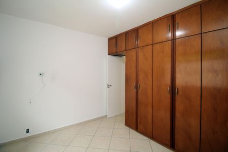 Apartamento para alugar com 73m², 2 quartos e 1 vagaQuarto 2