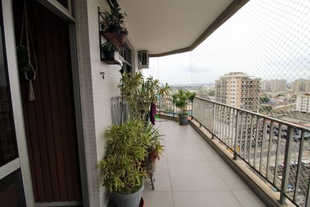 Apartamento à venda com 115m², 3 quartos e 2 vagasVaranda da Sala