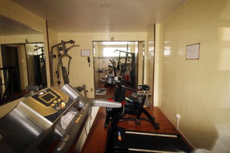 Apartamento à venda com 115m², 3 quartos e 2 vagasÁrea comum - Academia