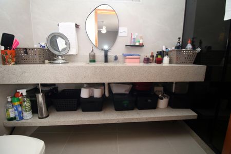 Apartamento à venda com 115m², 3 quartos e 2 vagasBanheiro da Suíte 1