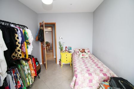 Apartamento à venda com 115m², 3 quartos e 2 vagasQuarto 2