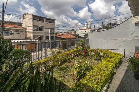 Casa à venda com 270m², 4 quartos e 3 vagasentrada e jardim_2