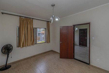 Casa à venda com 270m², 4 quartos e 3 vagasquarto 1_2