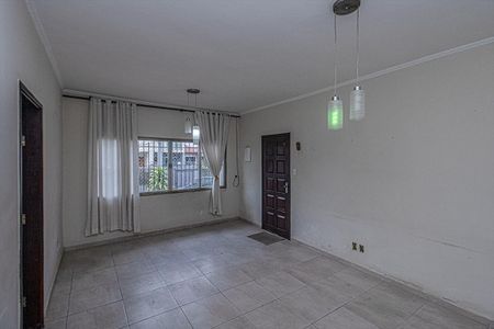 sala_1 de casa à venda com 4 quartos, 270m² em Vila Brasilina, São Paulo