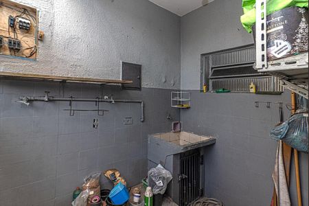 Casa à venda com 270m², 4 quartos e 3 vagasárea de serviço coberta da casa 2_1