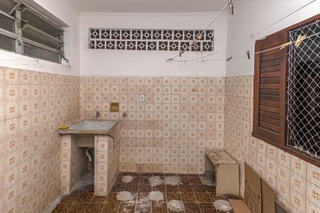 Casa à venda com 270m², 4 quartos e 3 vagasárea de serviço coberta_3