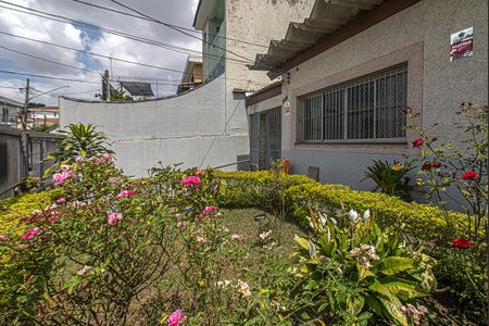 Casa à venda com 270m², 4 quartos e 3 vagasentrada e jardim_3