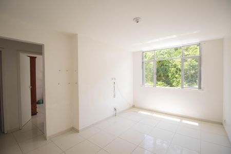 Sala de apartamento para alugar com 2 quartos, 50m² em Centro, São Gonçalo