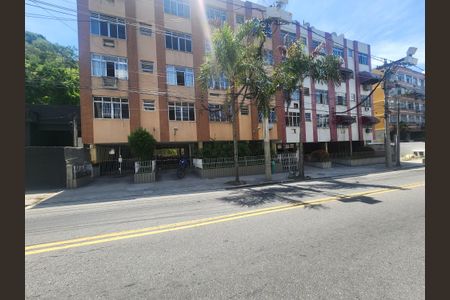 Apartamento para alugar com 50m², 2 quartos e 1 vagaFachada