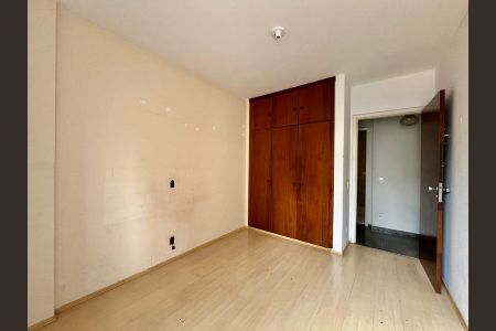 Apartamento para alugar com 105m², 2 quartos e 1 vagaQuarto