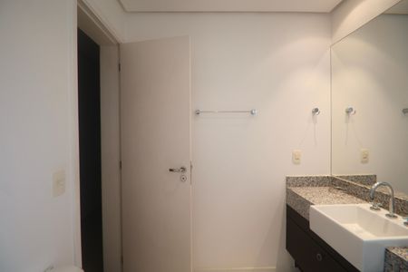 Apartamento para alugar com 136m², 3 quartos e 2 vagasBanheiro Suíte